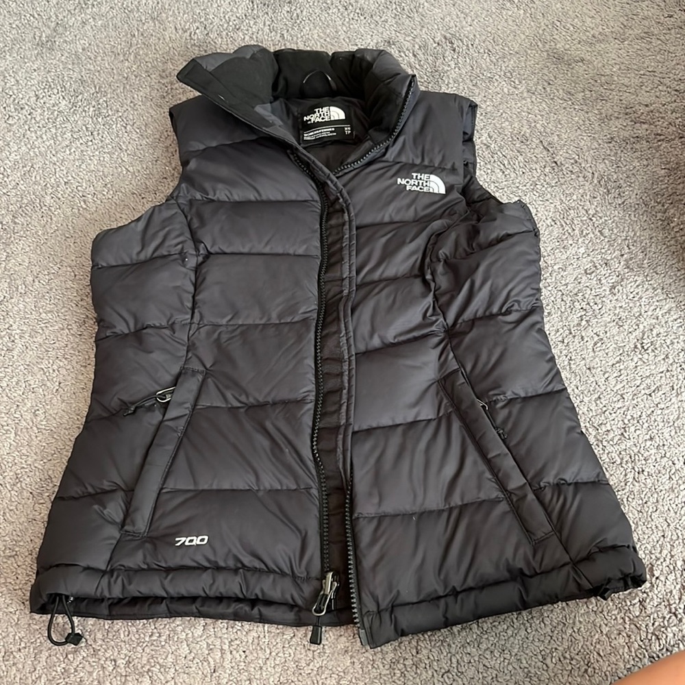 The North Face Black 700 Down Puffer Vest
